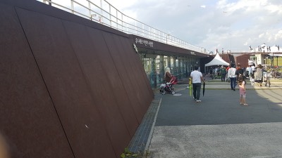 평화공원 진입로2